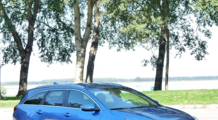 Rijden met Kia Ceed SW 1.6 GDi PHEV