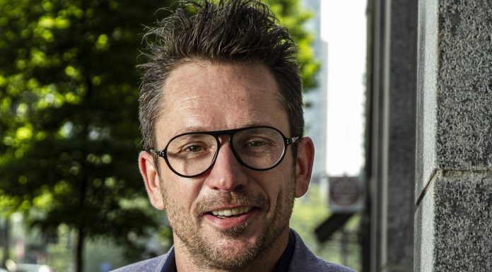 Tom Staal met culinair programma ‘Doorskaveren’ op GoodLIFE Radio