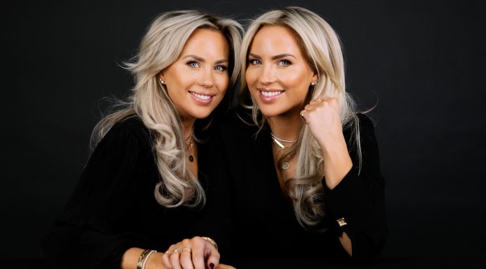 Tweelingzussen Vedder van lopende band naar miljoenenbedrijf