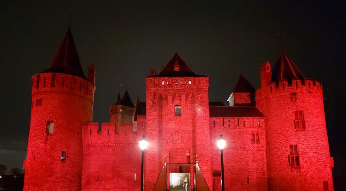 Rijksmuseum Muiderslot met bomvol programma