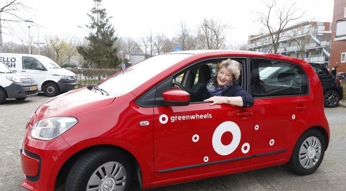 Eerste Greenwheels-deelauto’s geplaatst in Blaricum